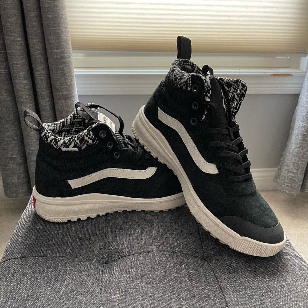 VANS ULTRARANGE Hi Dl Mte Woven/Black WMNS